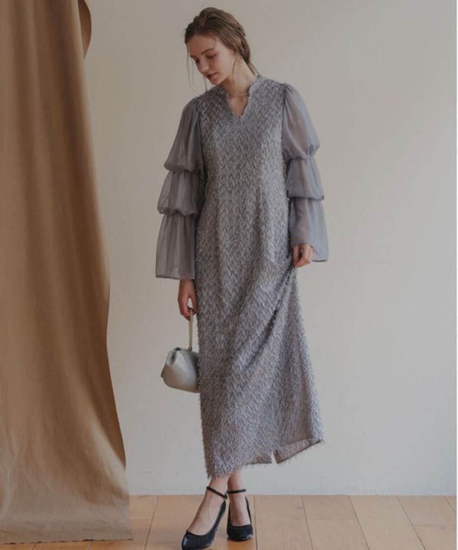 新品　美品　人気　ドリードール　デザインスリーブシャギードレス L グレー
