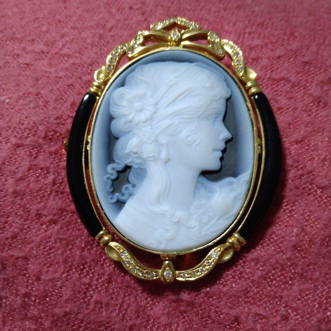 F.W.  カメオブローチ　ペンダントトップ　2種類のフレーム