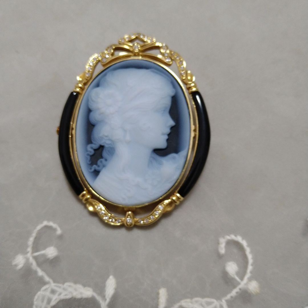 F.W.  カメオブローチ　ペンダントトップ　2種類のフレーム