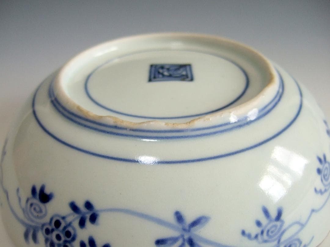 江戸中期 古伊万里 藍柿右衛門 蛸唐草 白抜蛸唐草 なます皿 / 逆蛸唐草