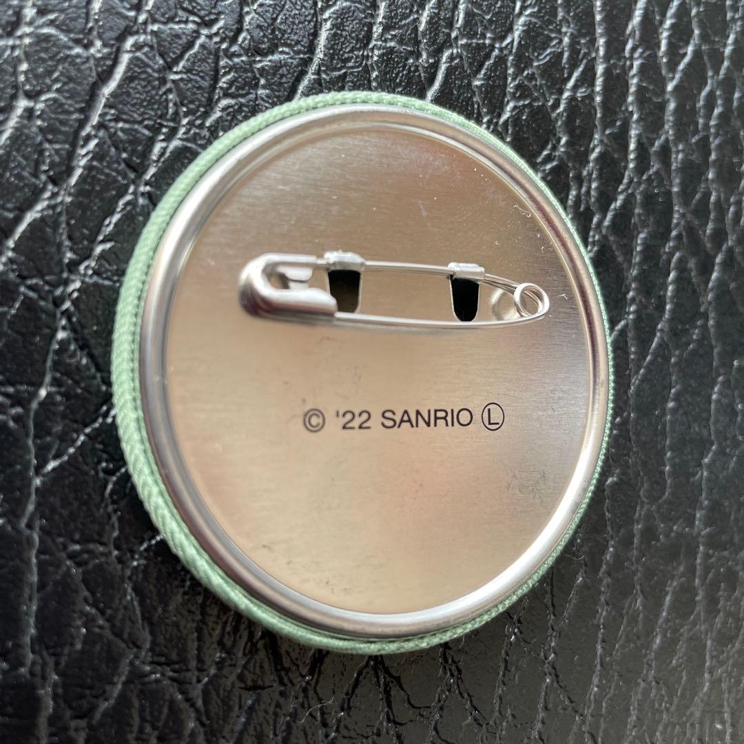 サンリオ　刺繍缶バッジ　花言葉