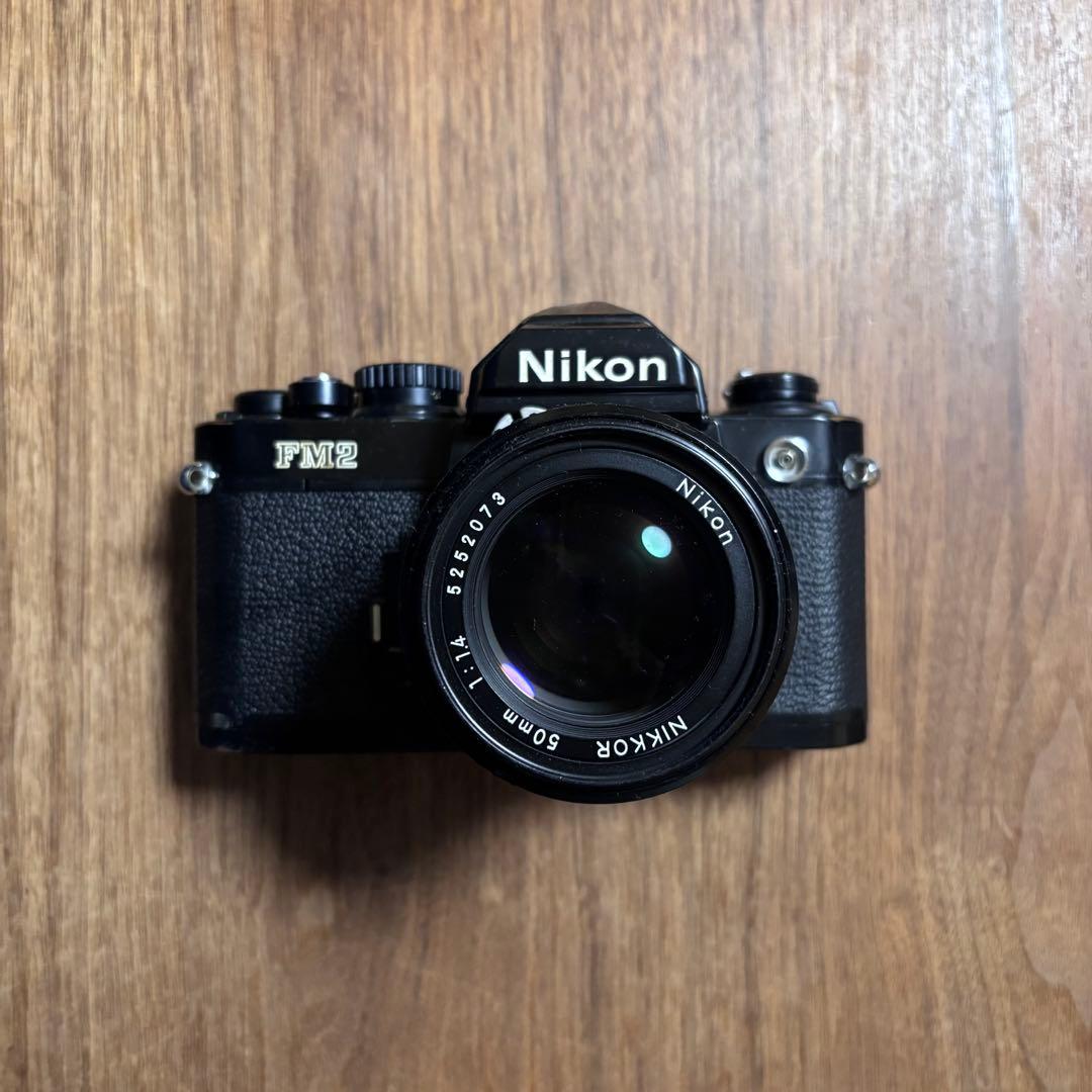 パ*太様 Nikon FM2 フィルム一眼レフカメラ レンズ付 完動品