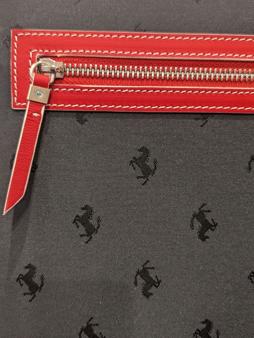 非売品　フェラーリ488gtb スーツケース　キャリケース