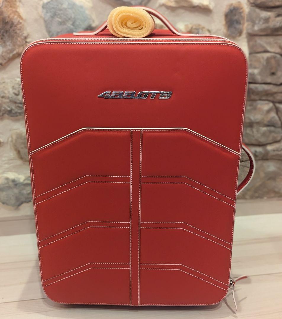 非売品　フェラーリ488gtb スーツケース　キャリケース