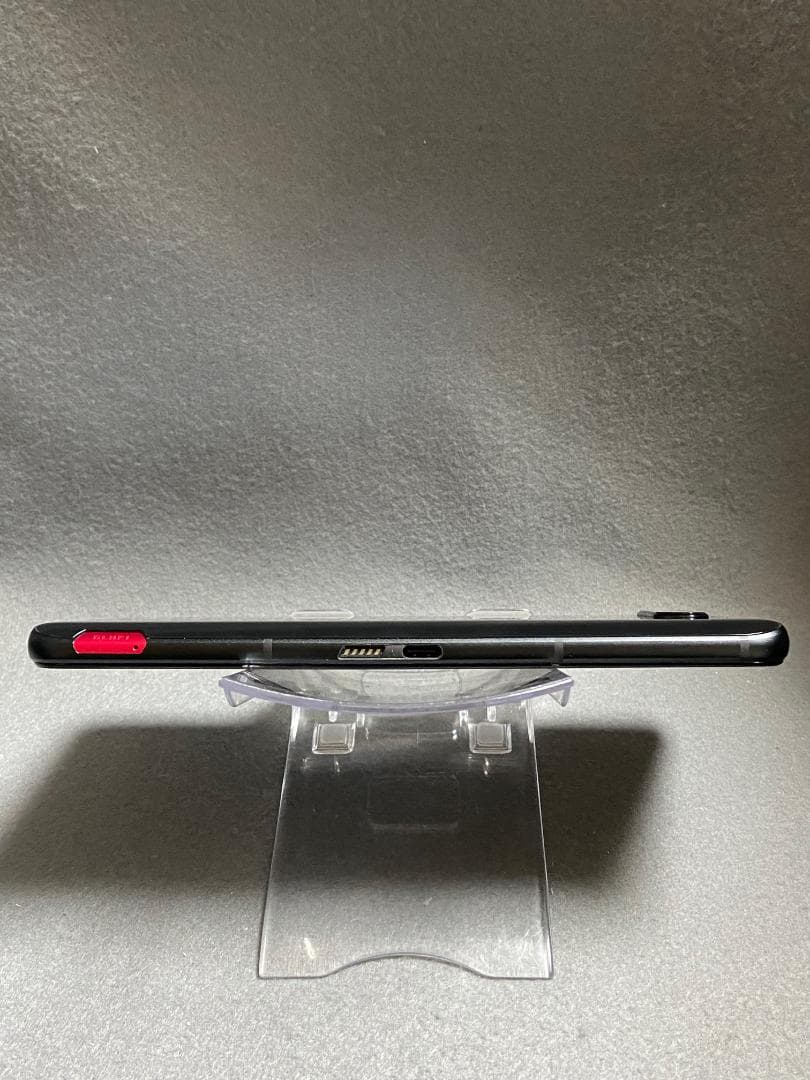 美品 SIMフリー ASUS ROG Phone 5 256GB ブラック色