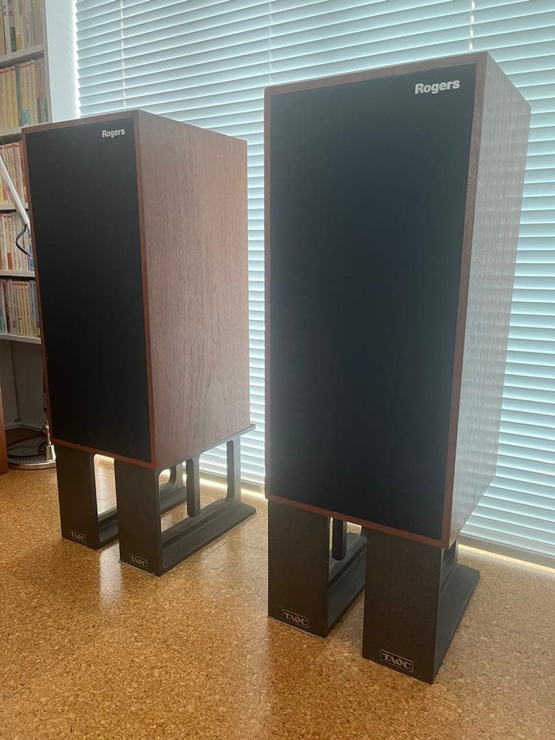 ロジャース　Rogers LS7t　（2台）