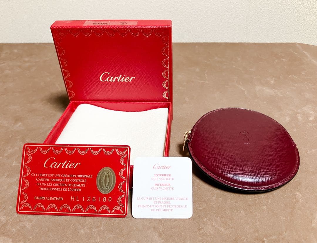 やすさまお買い上げ【新品未使用】Cartier ケース