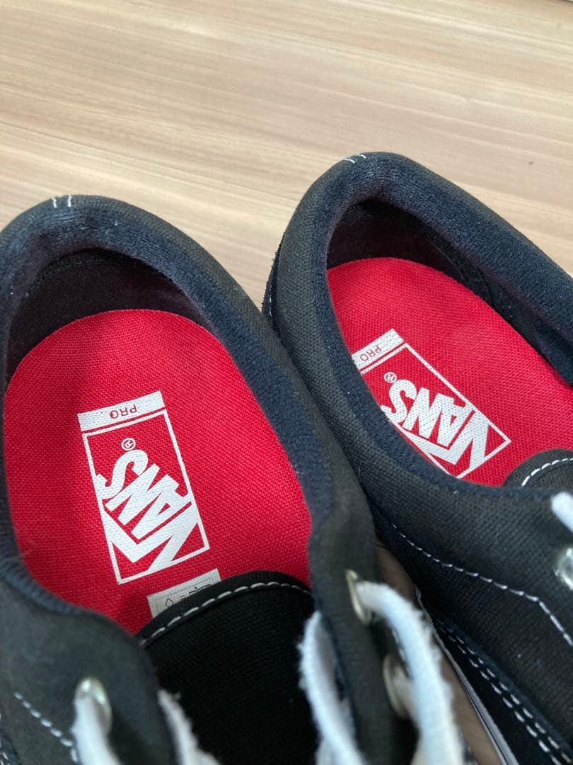 極美品vansproヴァンズプロスニーカースリッポンエラERAオーセンティック