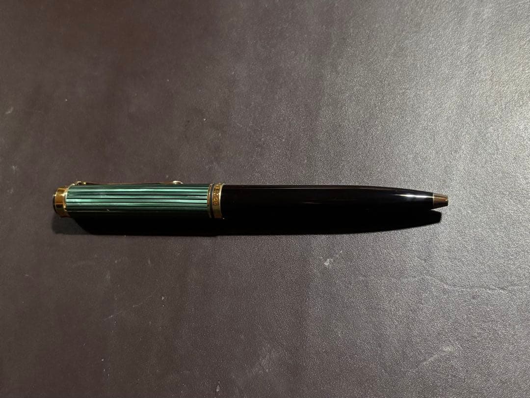 【値下げ不可・特別価格】ペリカン K600 ボールペン 緑縞