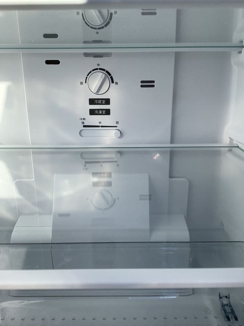 ゆりんシャープ 2ドア冷凍冷蔵庫 SJ-D15P-W 2025年製