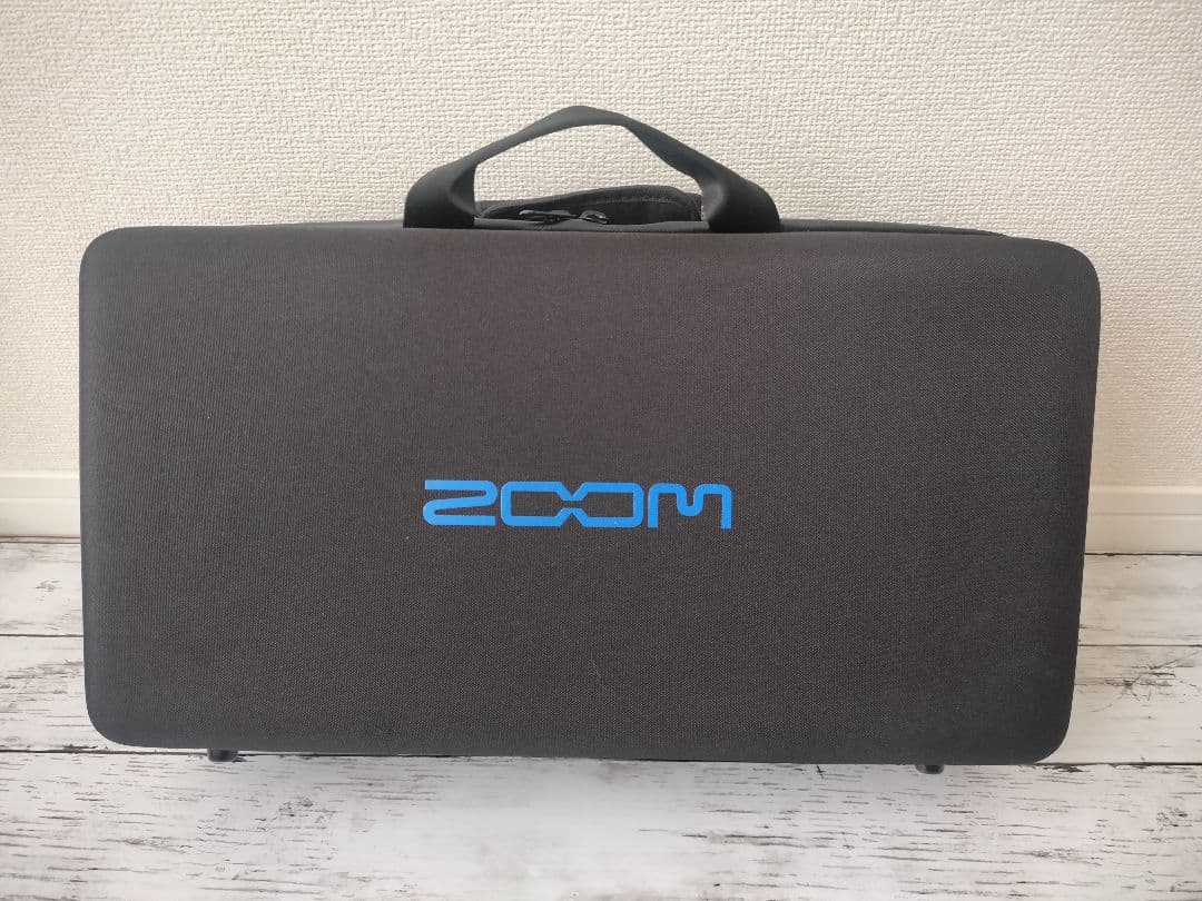 ZOOM G5n マルチエフェクター、キャリングケケース付(CBG-5n)