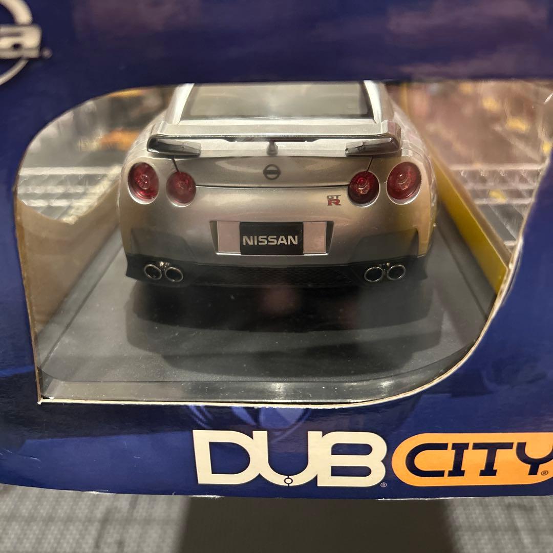 DUB CITY 2009 NISSAN GT-R シルバー