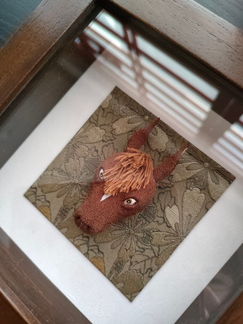 干支　創作人形　インテリア　縮緬　額装　木製　午　No1