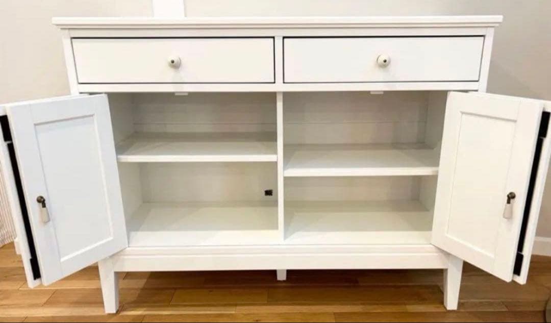 IKEA IDANAS イダネス　サイドボード　コンソール キャビネット　白