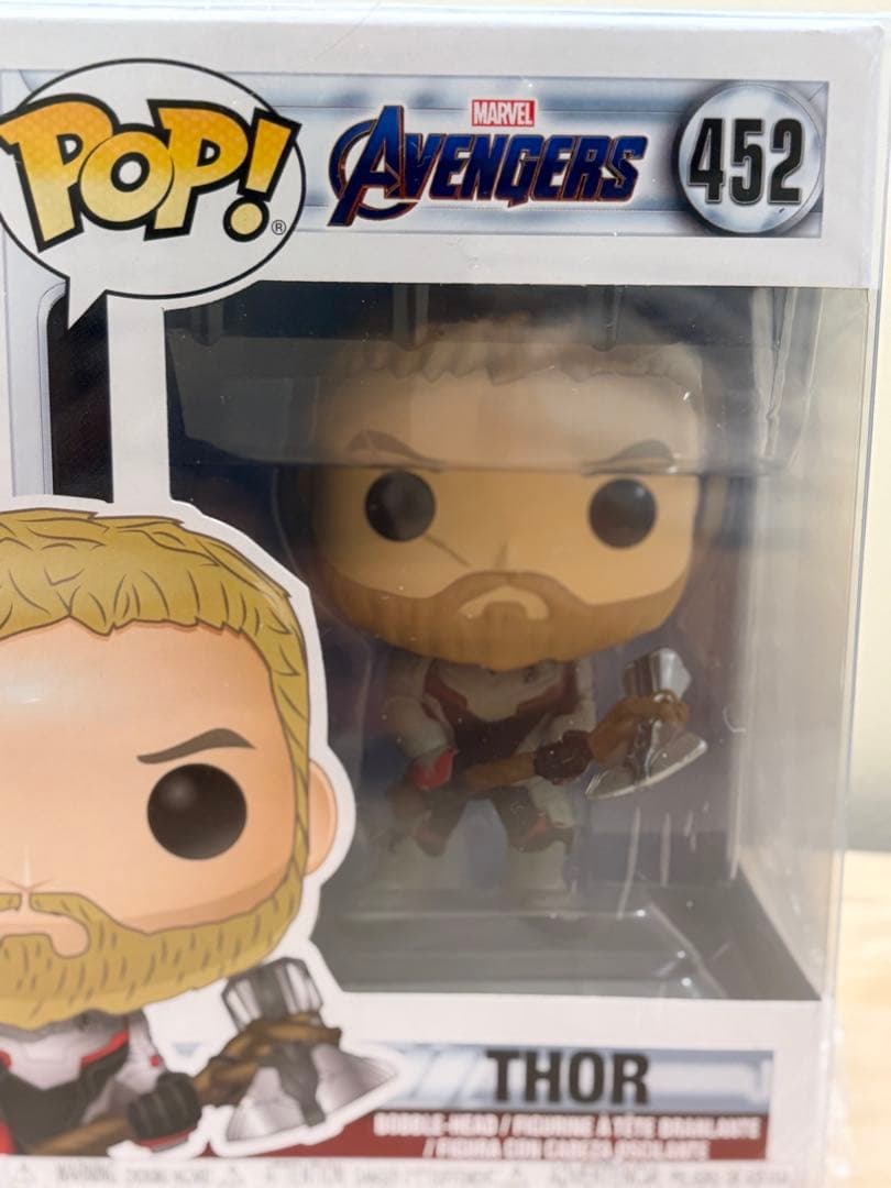 【新品】Funko pop Marvel フィギュア 4体　　保護ケース付