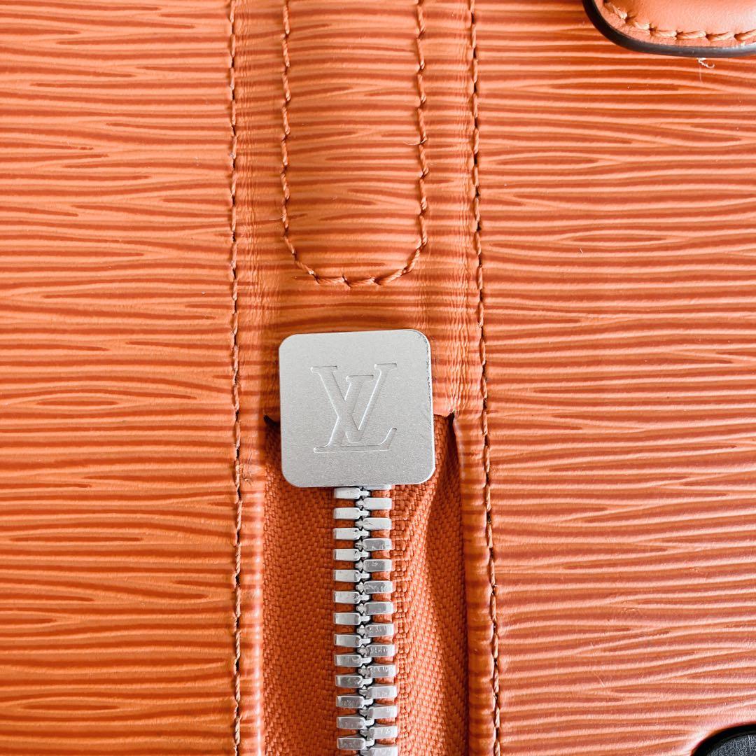 ゆうやけ　LOUIS VUITTON ルイヴィトン　エピ　55 スーツ