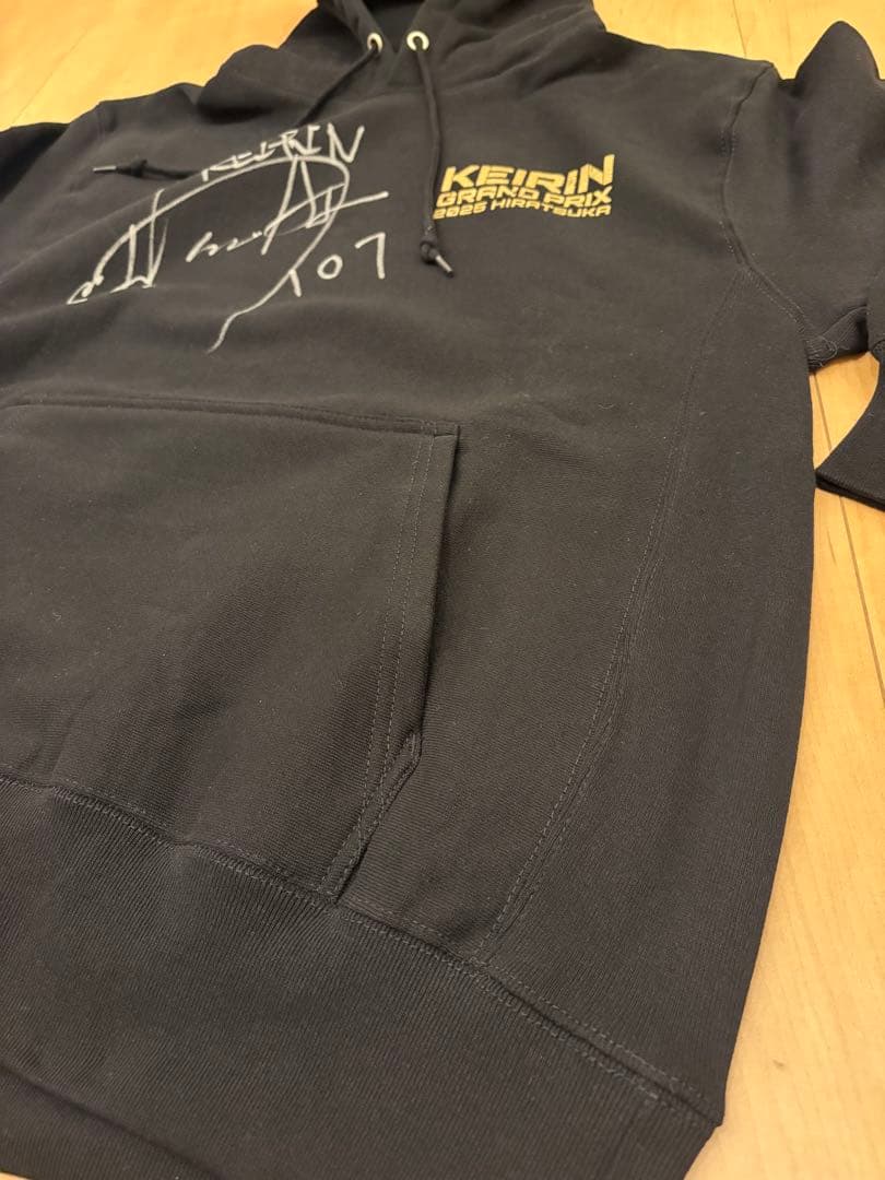 【激レア】競輪 阿部拓真 選手サイン入りパーカー　　　KEIRINグランプリ