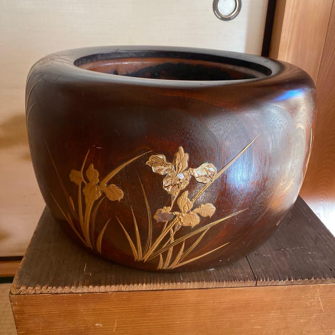 骨董　火鉢　アンティーク　あやめ蒔絵火鉢　花菖蒲　螺鈿細工　花柄　金彩　木製
