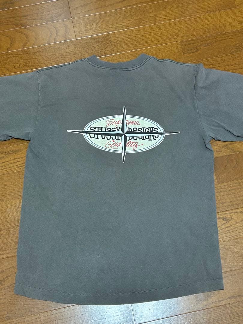 【美品】Stussy ストゥーシー　グレー 半袖 Tシャツ バックプリント