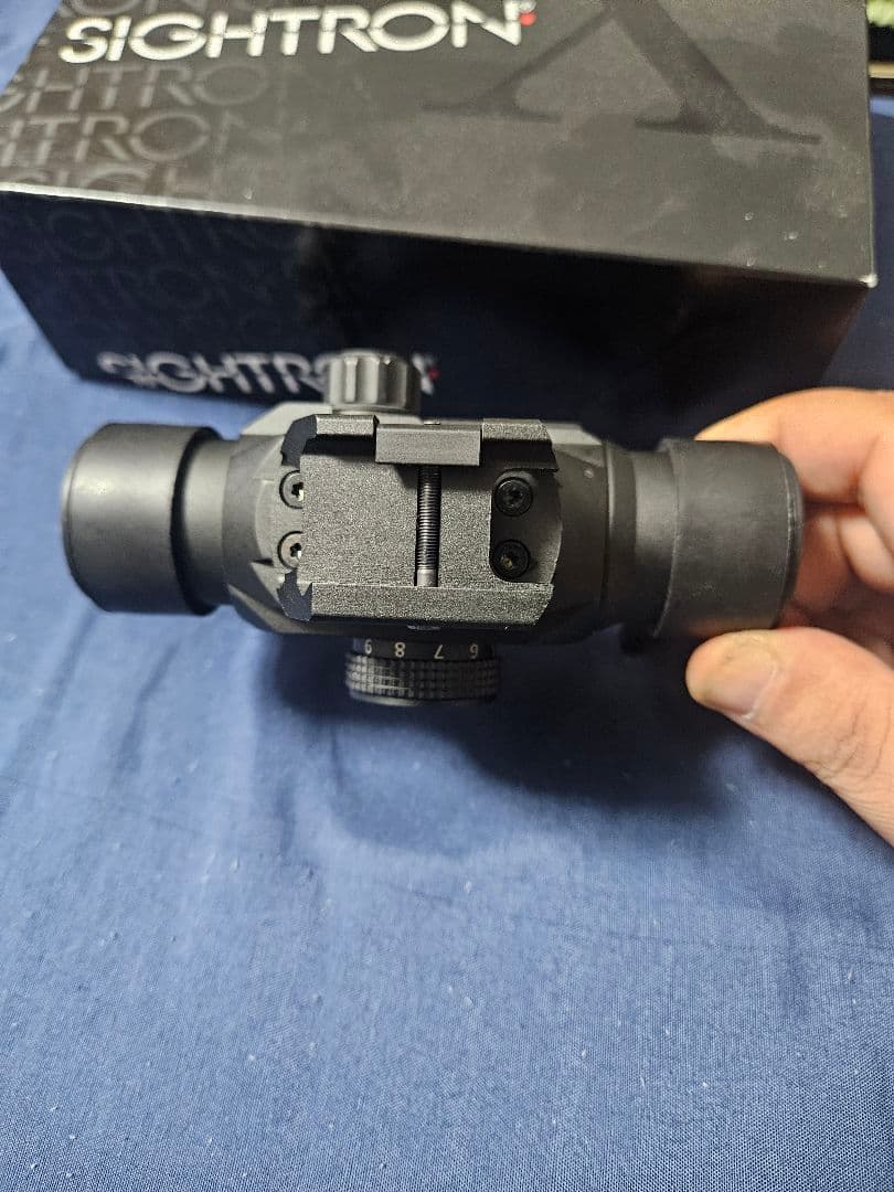 SIGHTRON Military Dotsight SD-33XX サイトロン