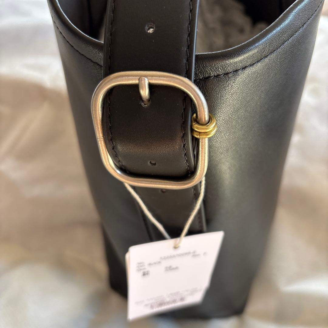 ETRE TOKYO ワンショルダーバッグ