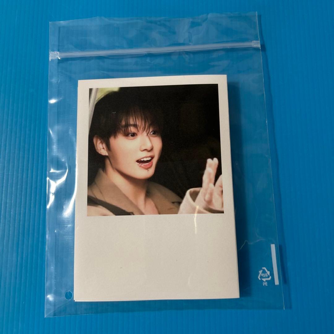 BTS Jungkook アコーディオンフォト(12カット)