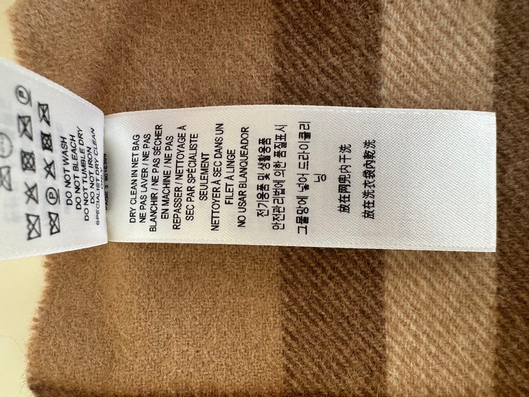 BURBERRY チェック柄カシミヤマフラー