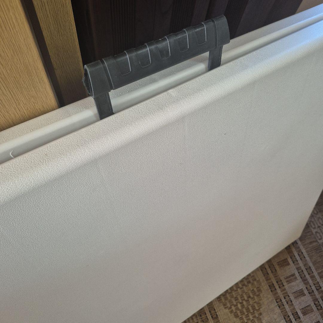 送料込み☆折り畳みテーブル