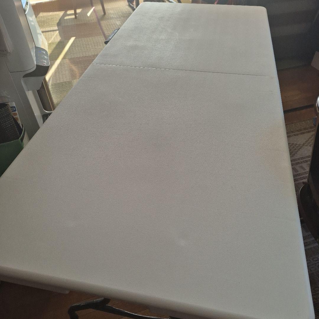 送料込み☆折り畳みテーブル