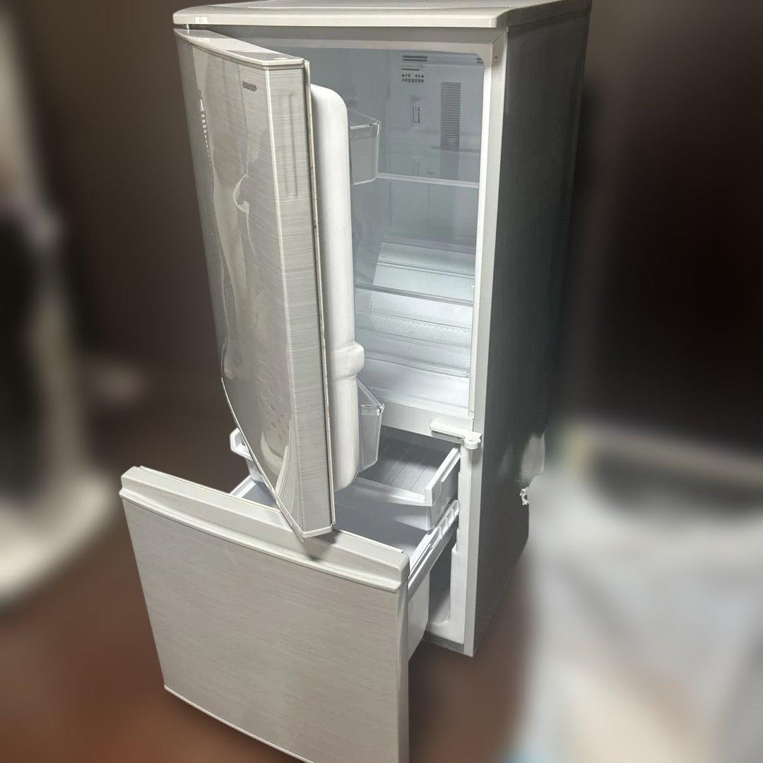 ハ*郎様 シャープ 一人暮らし 冷蔵庫