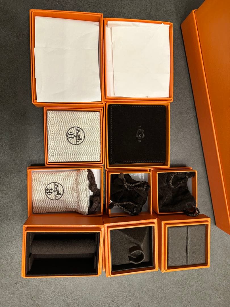 エルメス　ツイリーBOX など