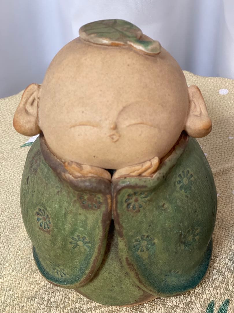 お地蔵様 山本潯陽作 陶器製 笑顔の置物 置物 潯陽窯 有田焼