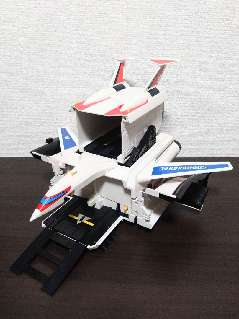 超新星フラッシュマン　ビッグスケール　スターコンドル　フィギュア