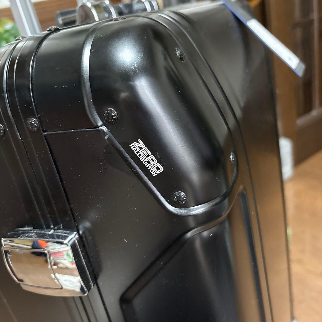 えでぃさま専用無骨なゼロハリバートンアルミ製スーツケースZRG28-BK 難あり