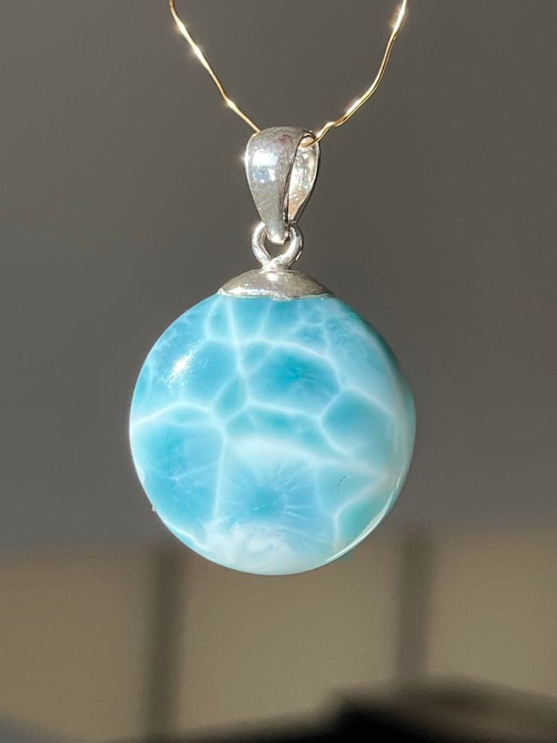 天然石☆高品質！ラリマーまる型ペンダントップ☆両面違って両面美しい！