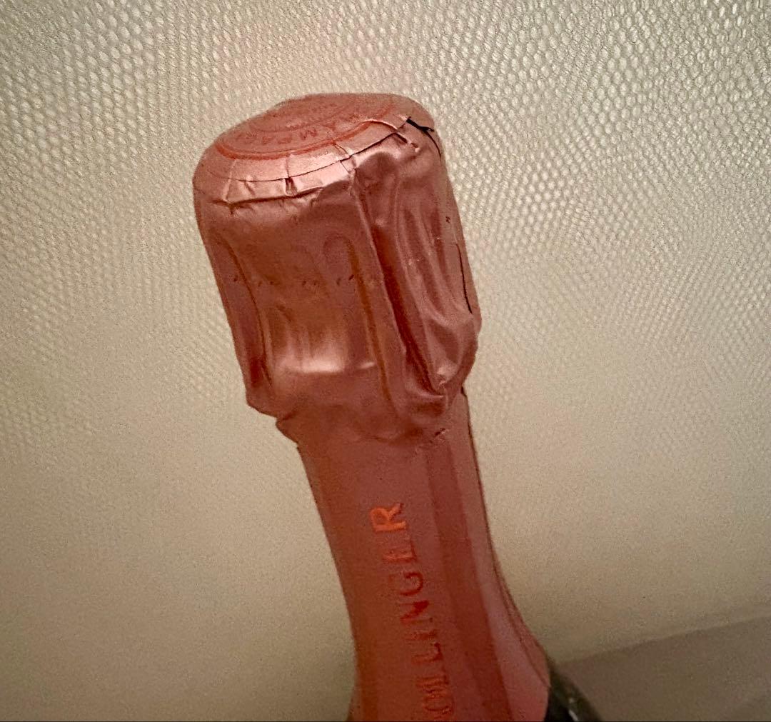 BOLLINGER ROSE ボランジェロゼ　シャンパン