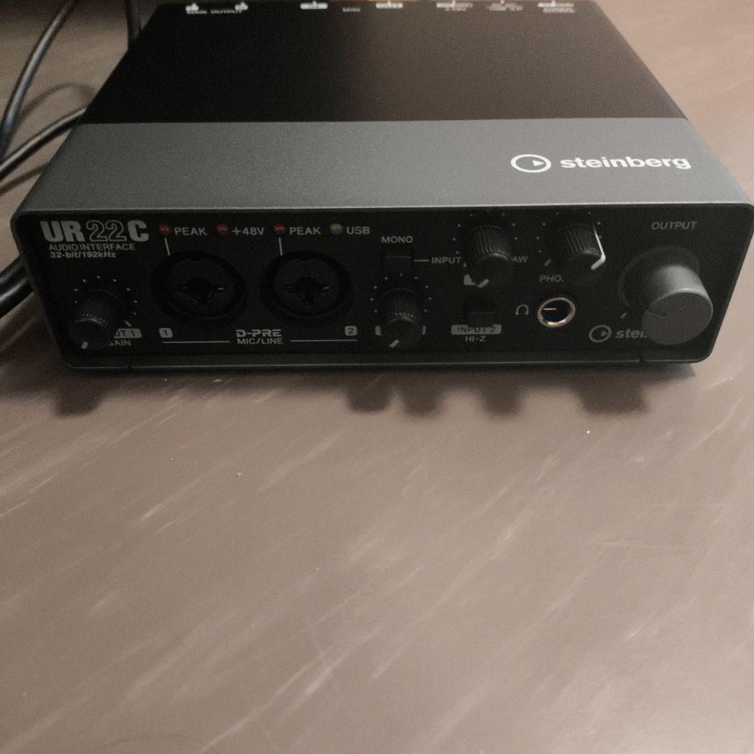 Steinberg UR22C オーディオインターフェイスとSONYヘッドホン