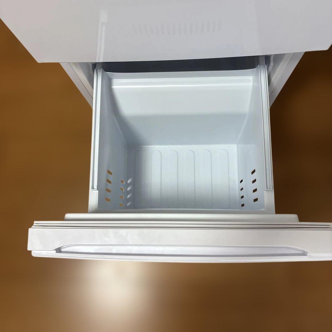 ノンフロン冷蔵庫 YRZ-F15MW 159L