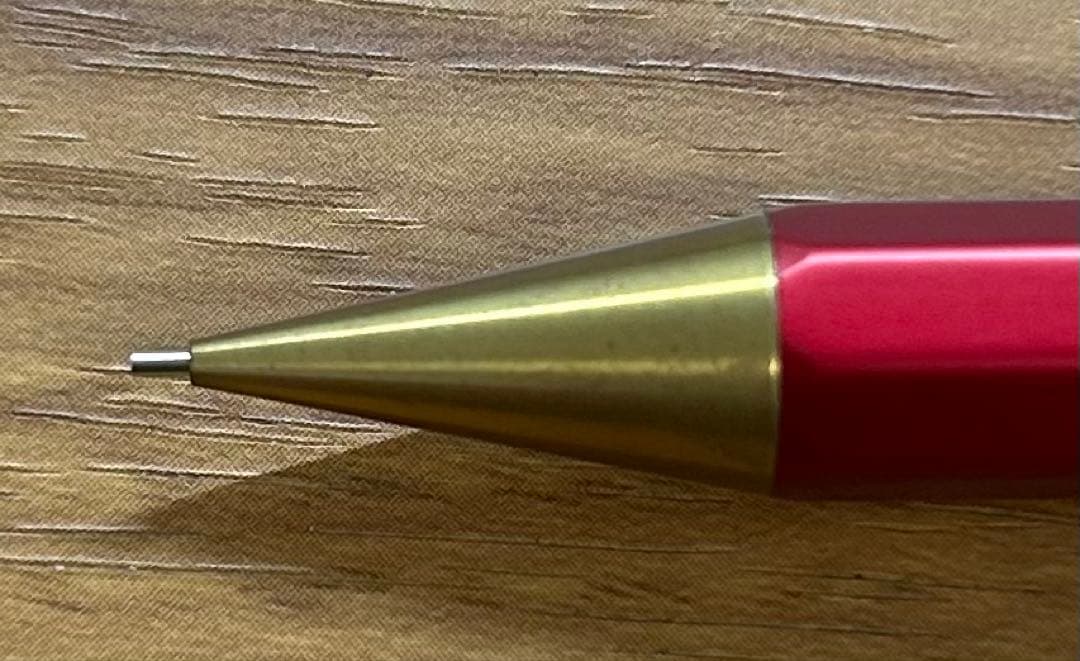 カヴェコスペシャル レッド 0.5mm シャープペン