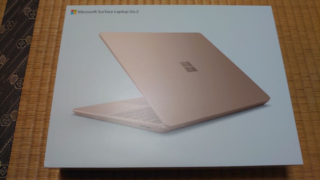 Surface Laptop Go2 8QC-00054 シュリンクなし 箱潰れ