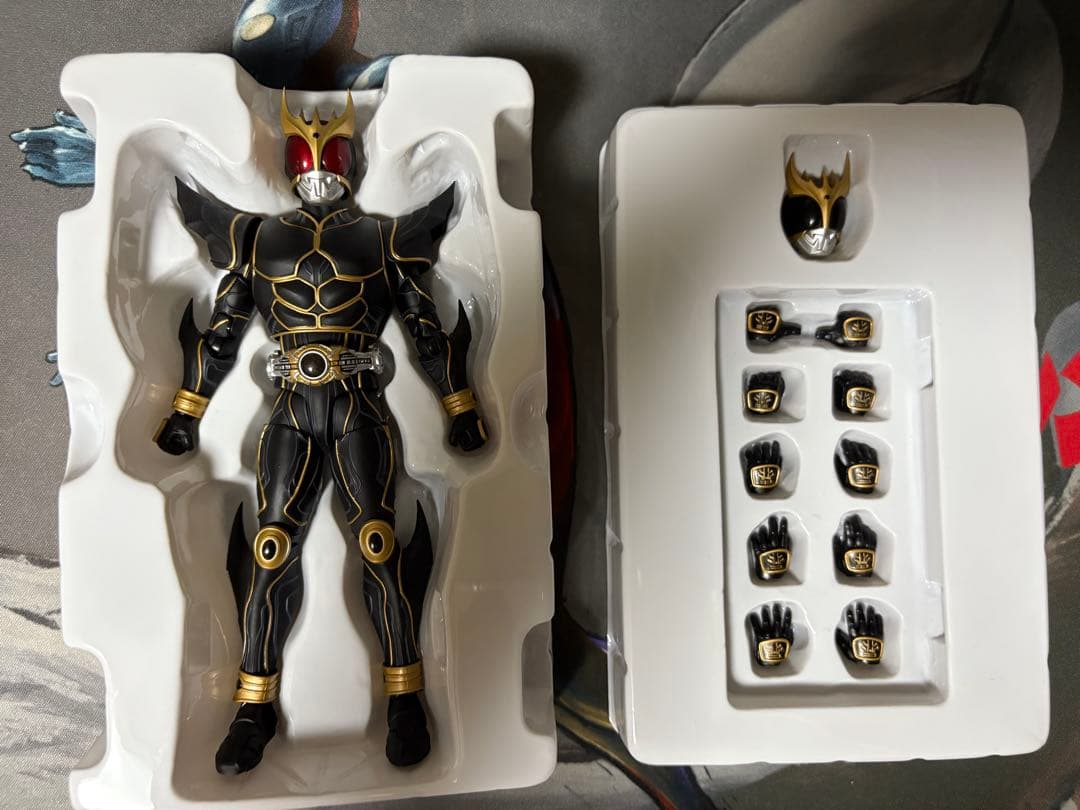 真骨頂 仮面ライダークウガ アルティメットフォーム＆ン・ダグバ・ゼバ　セット