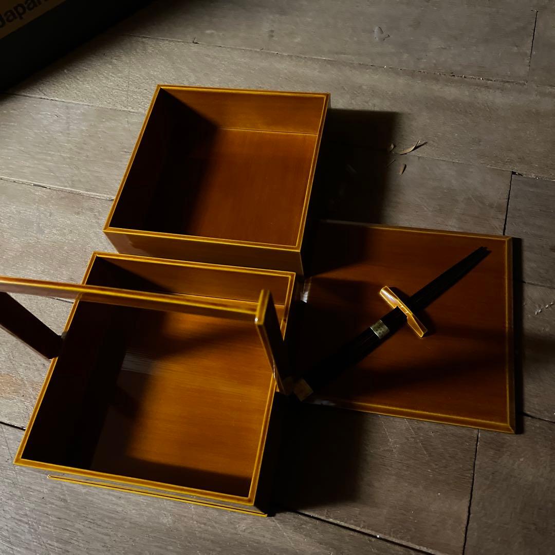 漆塗り茶色2段重箱 箸付き