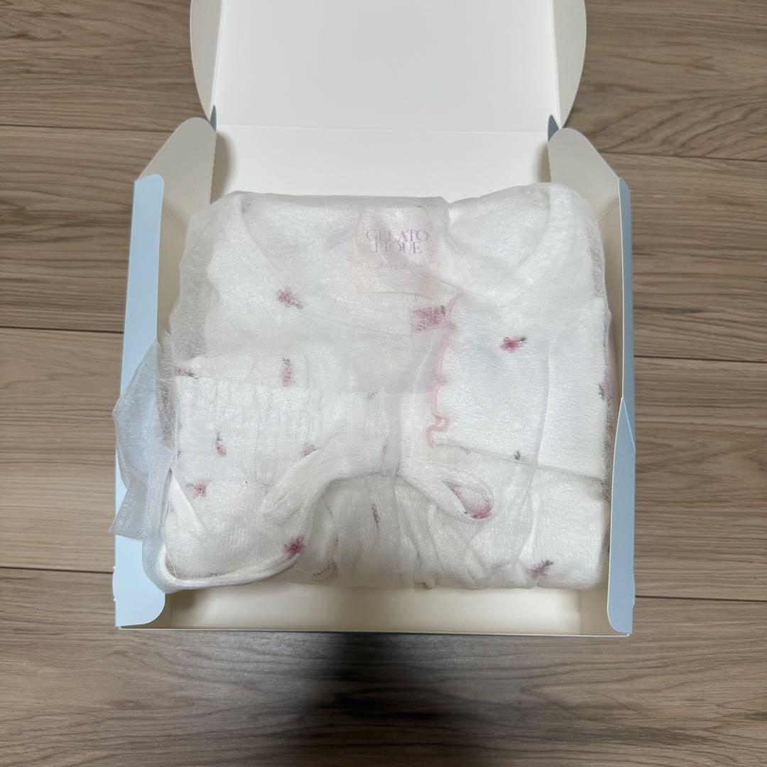 【値下げ中】未使用　セットアップ　ジェラピケ　パジャマ　小花柄