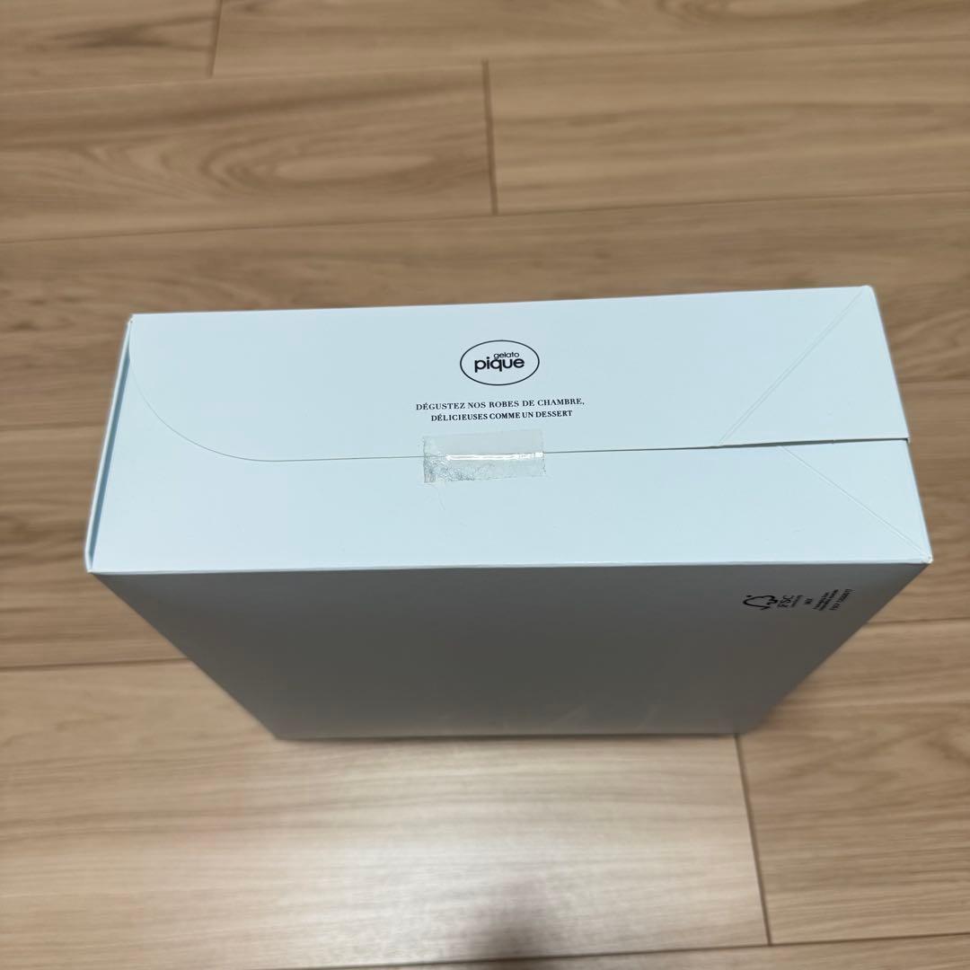 【値下げ中】未使用　セットアップ　ジェラピケ　パジャマ　小花柄