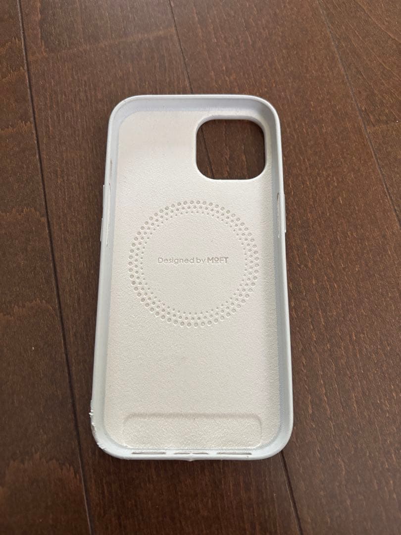 ［美品］iPhone 15ブラック128GB 本体のみ