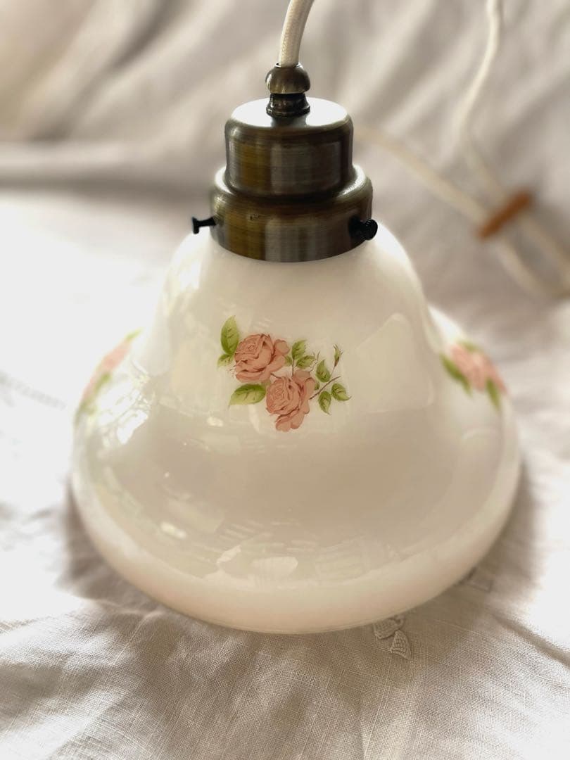 イマン　ダイアナローズ　ガラスシェード