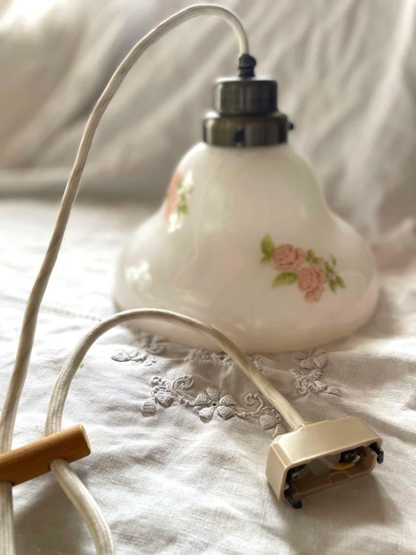 イマン　ダイアナローズ　ガラスシェード