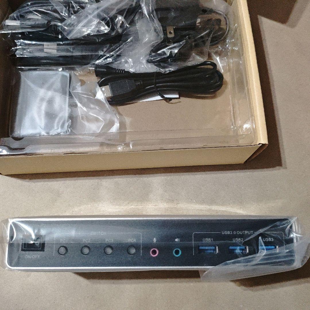 PERESA USB 3.0 HDMI KVMスイッチ 4ポート 4K@60Hz