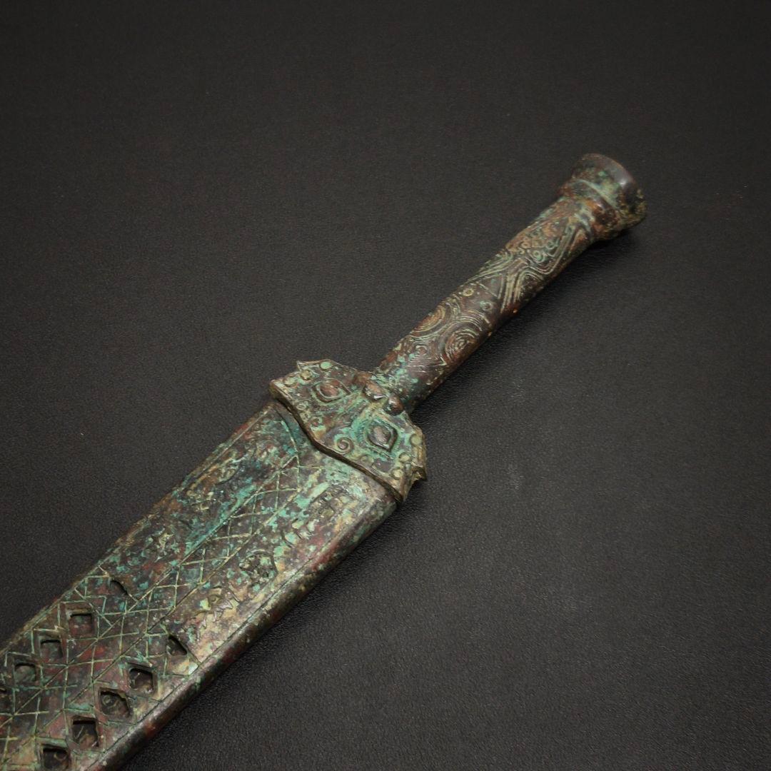 青銅剣　鞘付　銅製置物　インテリア置物　青銅器　長さ62CM