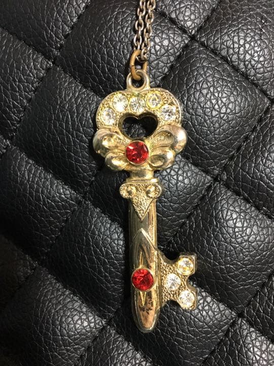 ハローレディリン ひみつの鍵 ペンダント